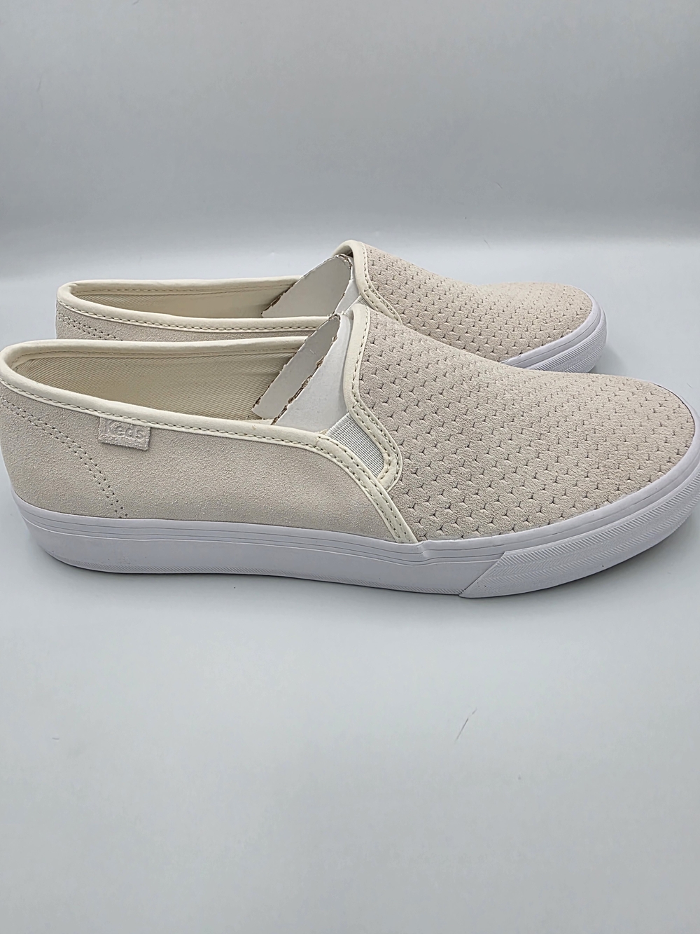 Keds Double Decker Suede II Women’s Low Top Suede Slip-On Sneakers Cream - Picture 3 of 5